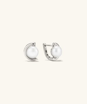Sloan Pearl Earrings