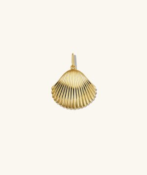 Amelia Shell Pendant